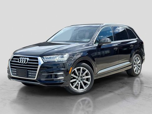 Used 2018 Audi Q7 3.0T Prestige w/ Prestige Package AWD/4WD image 1