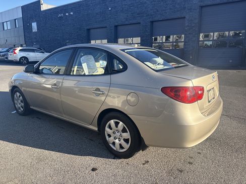Used 2008 Hyundai Elantra SE image 3