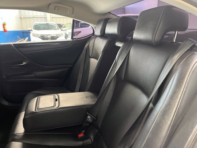 Used 2019 Lexus ES 350 FWD image 19
