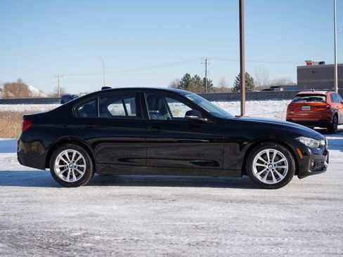 Used 2016 BMW 320i xDrive Sedan image 2