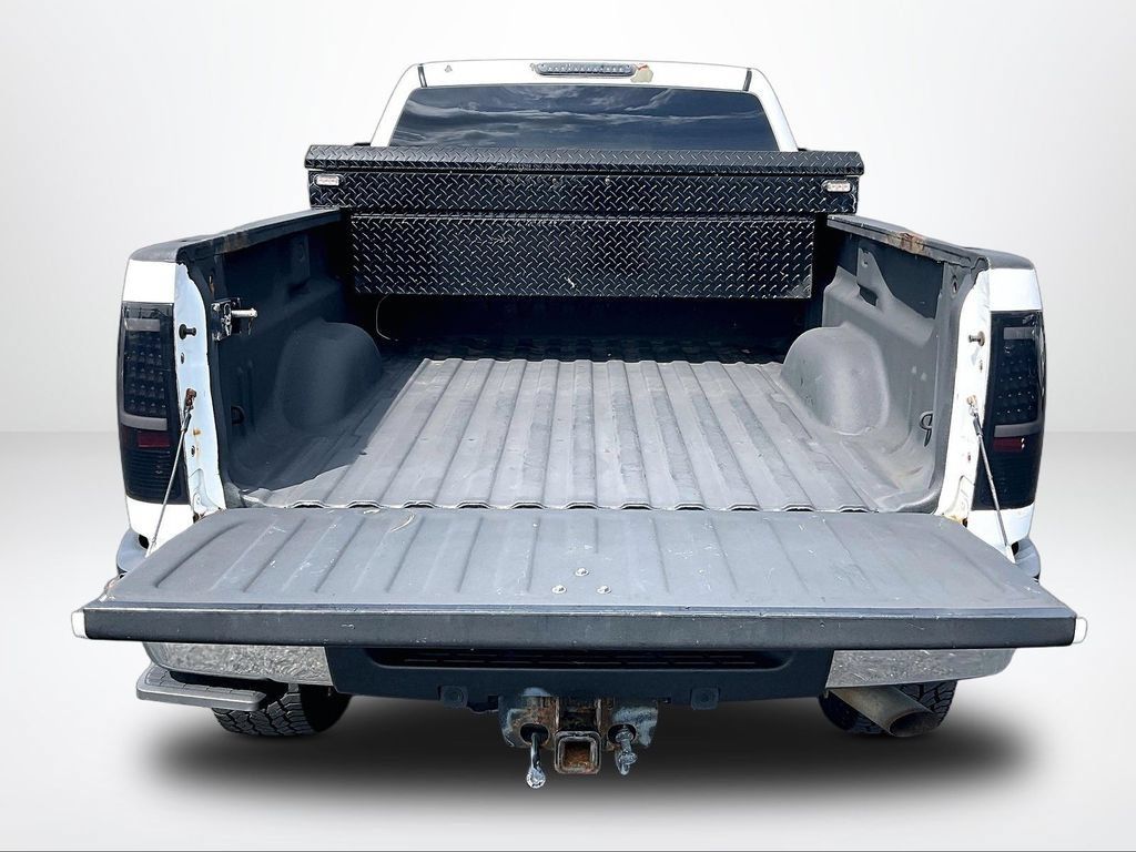 Used 2014 GMC Sierra 2500 SLE w/ SLE Preferred Package AWD/4WD image 17