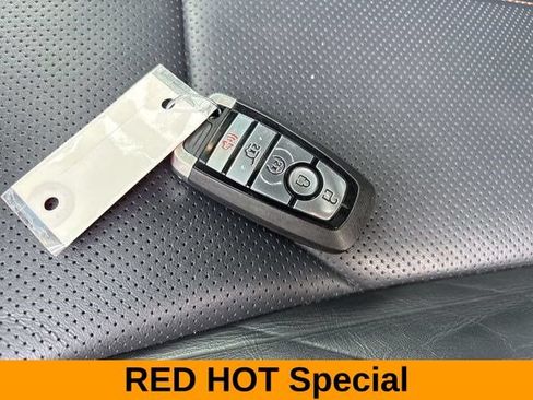 Used 2023 Ford Expedition Max Platinum AWD/4WD image 53