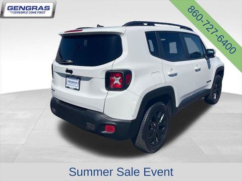 Certified 2017 Jeep Renegade Altitude AWD/4WD image 9