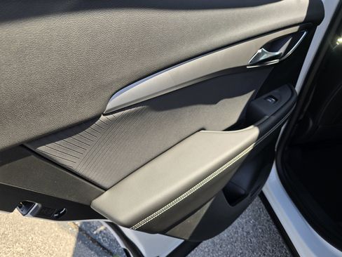 New 2025 Buick Envision Sport Touring image 17