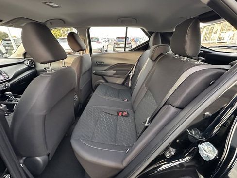 Certified 2023 Nissan Kicks SV image 28
