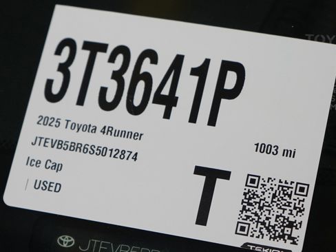 Used 2025 Toyota 4Runner TRD Off-Road Premium image 34