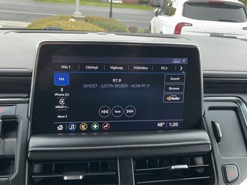 Used 2021 GMC Yukon XL SLT image 17