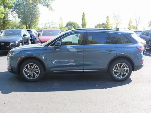 New 2026 Lincoln Corsair Premiere image 6