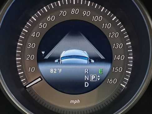 Used 2016 Mercedes-Benz E 350 4MATIC Sedan image 15