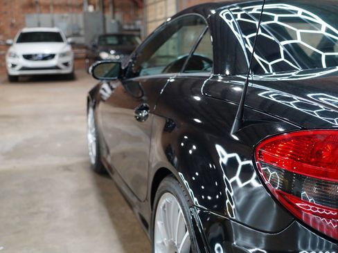 Used 2006 Mercedes-Benz SLK 55 AMG image 24