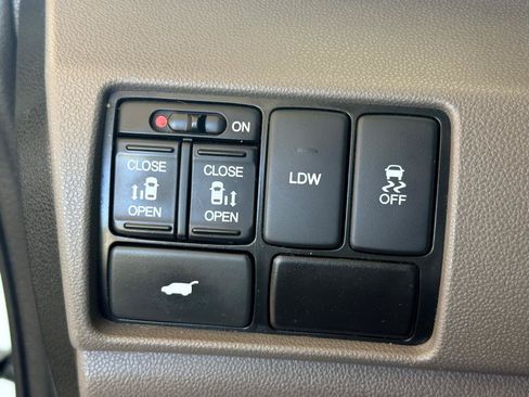 Used 2015 Honda Odyssey EX-L image 26