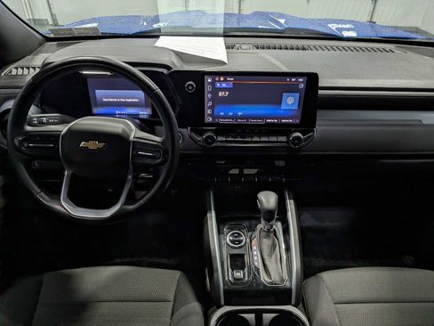 Used 2023 Chevrolet Colorado LT w/ LT Convenience Package AWD/4WD image 15