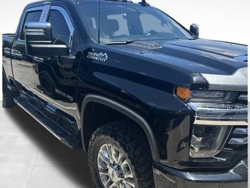 Used 2021 Chevrolet Silverado 2500 High Country AWD/4WD image 17