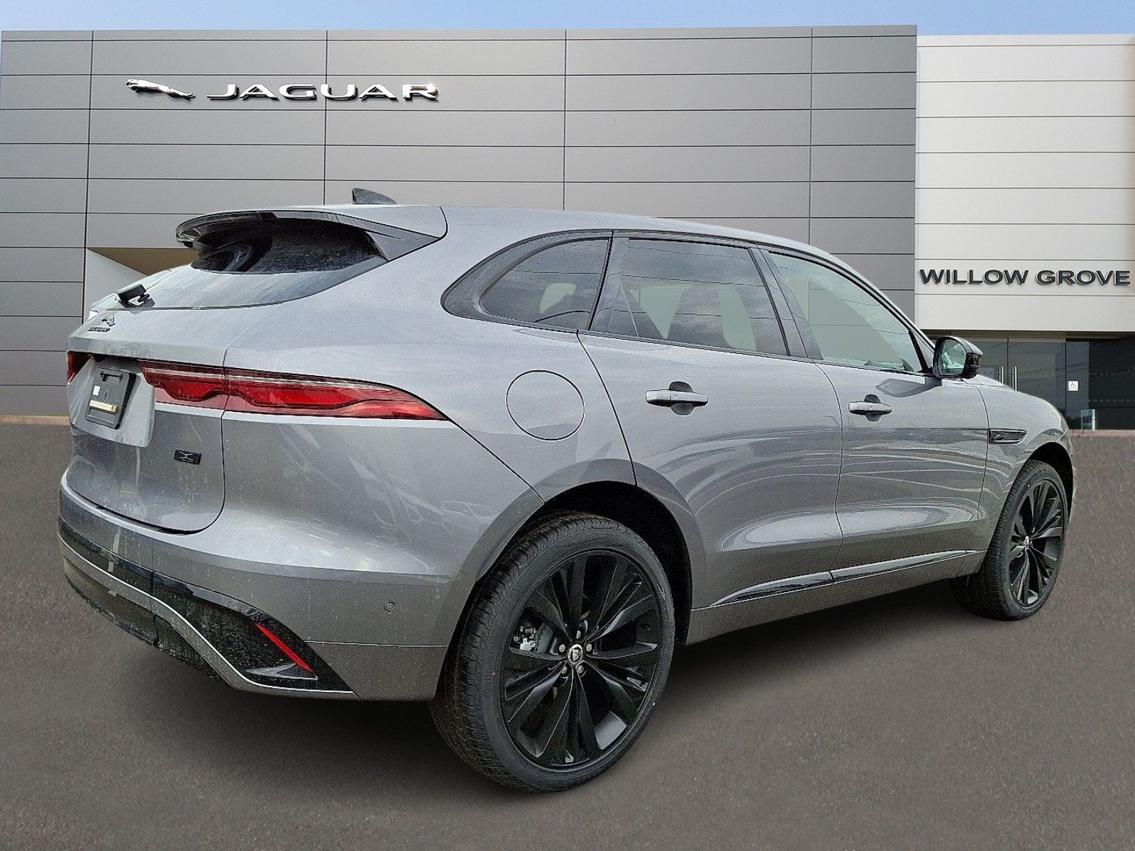 New 2026 Jaguar F-PACE R-Dynamic S AWD/4WD image 2