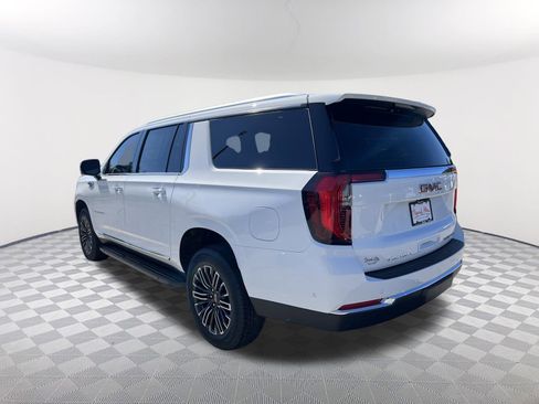 New 2026 GMC Yukon XL Elevation image 8