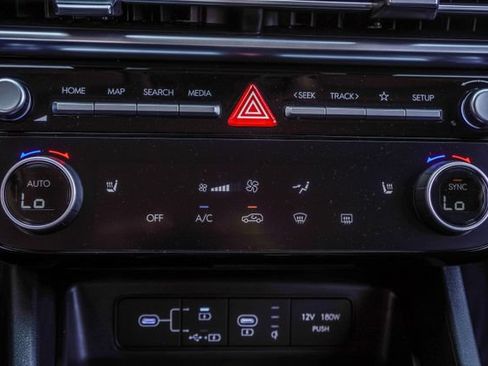 Used 2025 Hyundai Tucson SEL AWD/4WD image 21