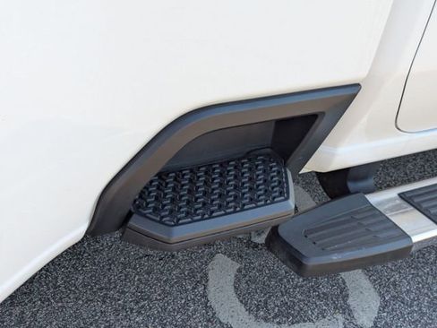 Certified 2022 Chevrolet Silverado 3500 High Country w/ Snow Plow Prep/Camper Package image 36