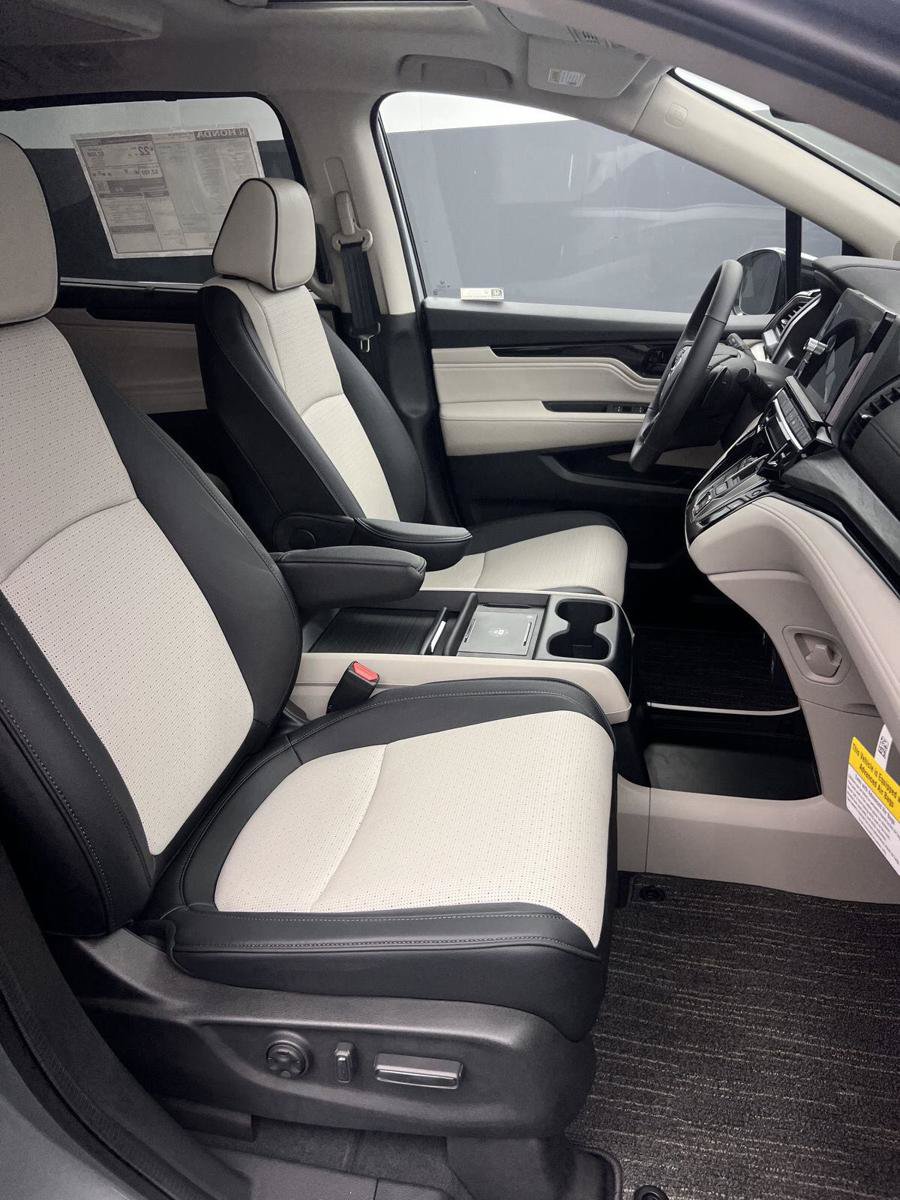 New 2027 Honda Odyssey Elite image 28
