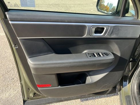 Used 2025 Hyundai Santa Fe SEL image 18