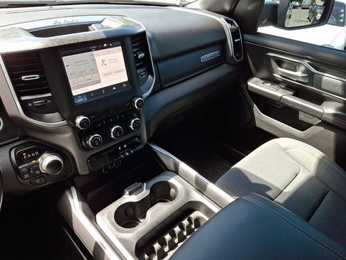Used 2023 RAM 1500 Big Horn AWD/4WD image 29