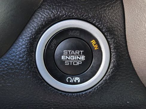 Used 2019 RAM 1500 Laramie w/ Sport Appearance Package image 17