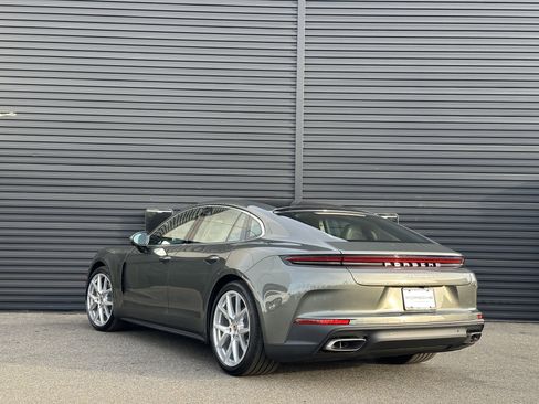 New 2026 Porsche Panamera 4 AWD/4WD image 3