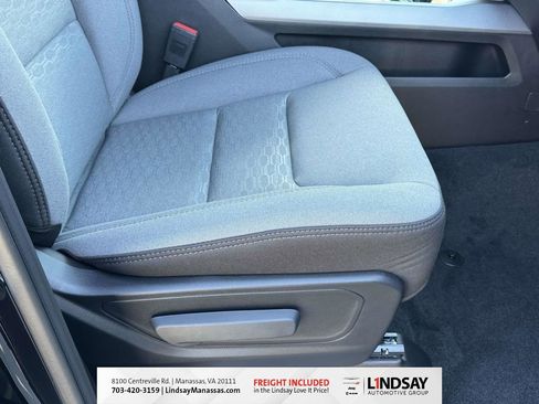 New 2026 RAM 1500 4x4 Crew Cab image 12