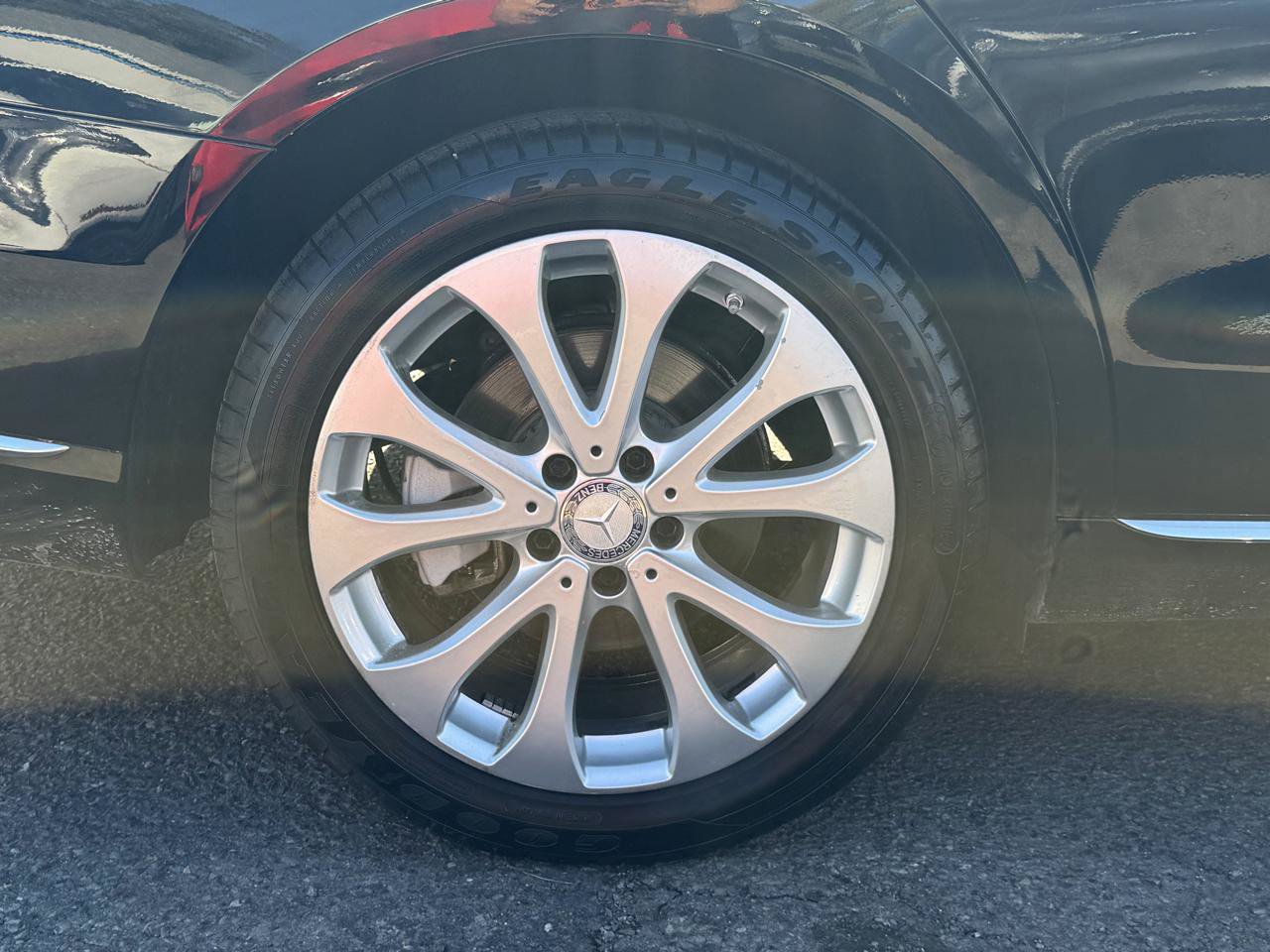 Used 2017 Mercedes-Benz E 300 4MATIC w/ Premium 1 Package image 38