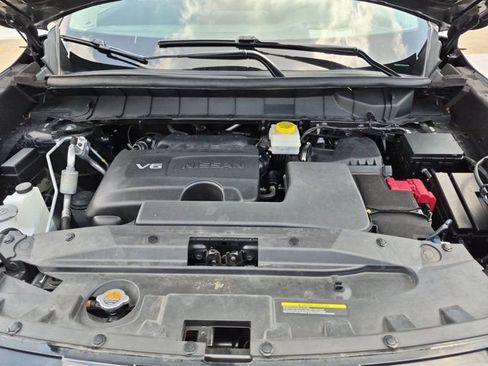 Used 2023 Nissan Pathfinder Platinum w/ Cargo Package FWD image 24