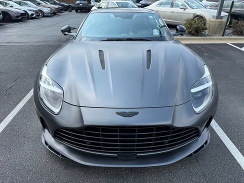 Used 2024 Aston Martin DB12 Coupe RWD image 4