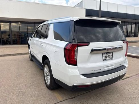 Used 2022 GMC Yukon SLT w/ SLT Premium Package AWD/4WD image 5