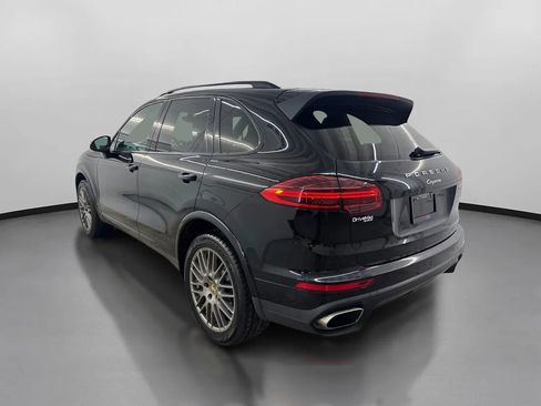 Used 2018 Porsche Cayenne image 7