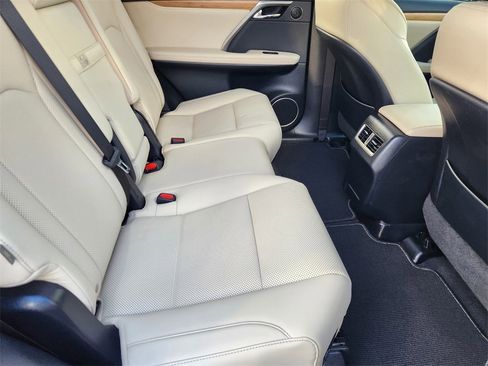 Used 2022 Lexus RX 350L FWD w/ Premium Package image 32