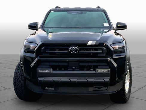 Used 2026 Toyota 4Runner SR5 AWD/4WD image 4