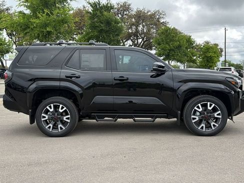 New 2026 Toyota 4Runner TRD Sport Premium AWD/4WD image 4