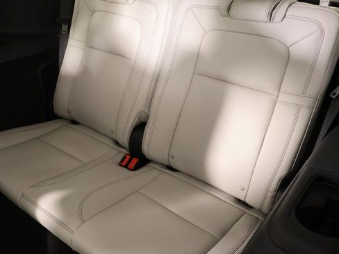 New 2026 Lincoln Aviator Reserve image 13