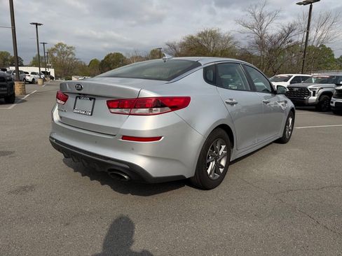 Used 2019 Kia Optima LX image 7
