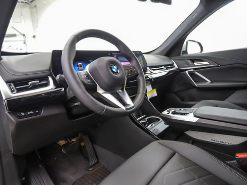 Used 2026 BMW X1 xDrive28i image 10