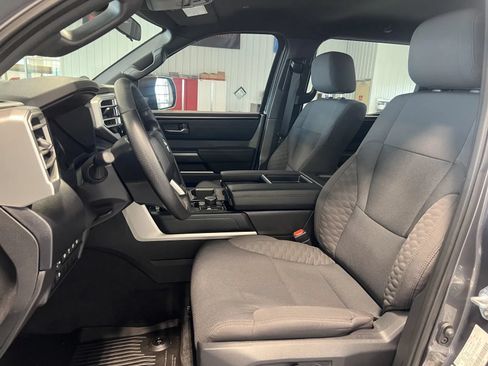 Used 2025 Toyota Tundra SR5 AWD/4WD image 12