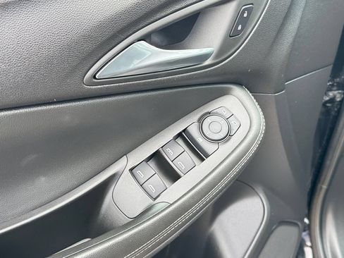 Used 2024 Buick Encore GX Sport Touring AWD/4WD image 19