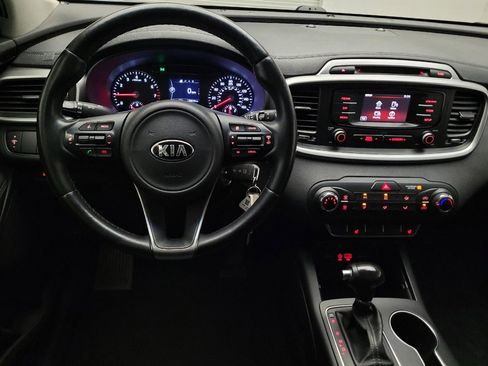 Used 2016 Kia Sorento FWD w/ LX Convenience Package image 22