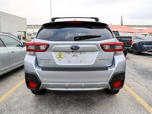 Used 2021 Subaru Crosstrek 2.0i Premium AWD/4WD image 8