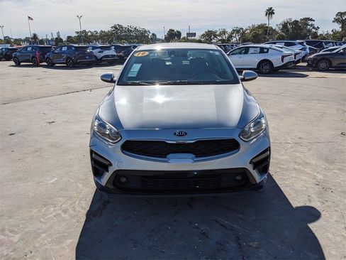 Used 2019 Kia Forte S image 4