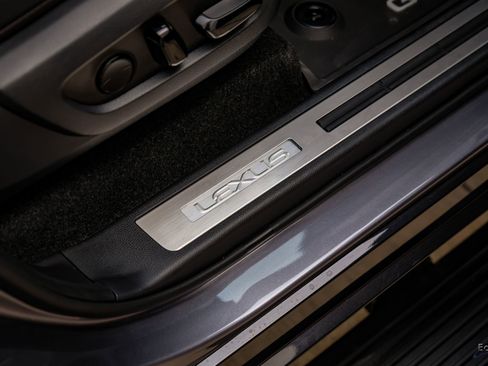 Used 2025 Lexus GX 550 w/ Accessory Package (Z1) image 47