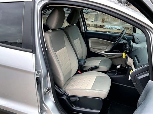 Used 2021 Ford EcoSport S image 9