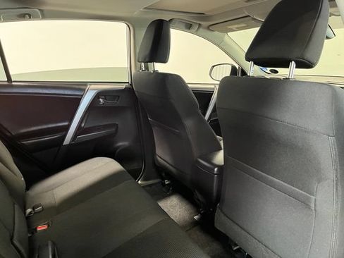 Used 2017 Toyota RAV4 XLE w/ Convenience Package AWD/4WD image 14