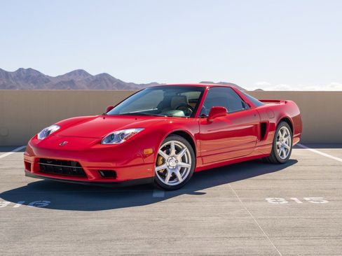 Used 2005 Acura NSX T image 11