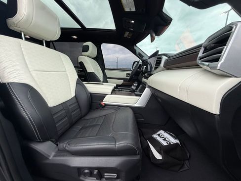 Used 2024 Toyota Sequoia Capstone image 31