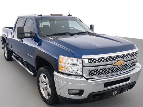 Used 2013 Chevrolet Silverado 2500 LT w/ Interior Plus Package image 1
