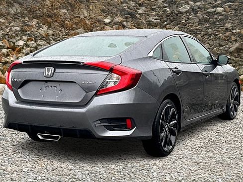 Used 2020 Honda Civic Sport image 2